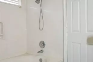 108 Lavaca Loop, Hutto, TX 78634 - Photo 17