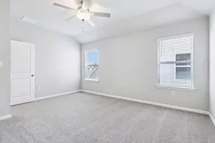 113 Maple Hedge Rd, Hutto, TX 78634 - Photo 7