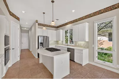 2305 Barton Creek Boulevard #39, Austin, TX 78735 - Photo 9