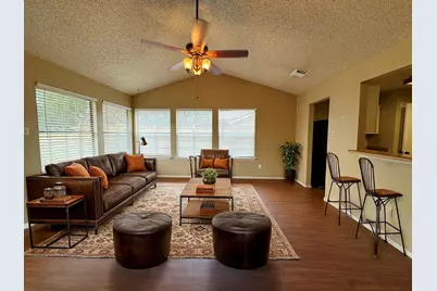 1002 Great Britain Boulevard, Austin, TX 78748 - Photo 5