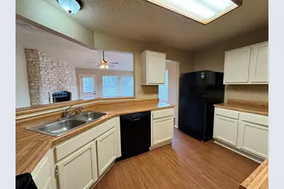 1002 Great Britain Boulevard, Austin, TX 78748 - Photo 11