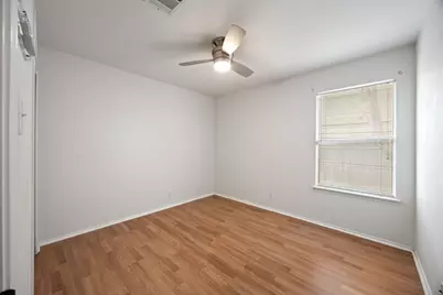 605 Elizabeth Lane, Bastrop, TX 78602 - Photo 25