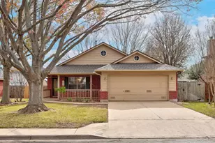 605 Elizabeth Ln, Bastrop, TX 78602 - Photo 1