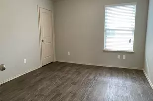 190 Tallow Trl, San Marcos, TX 78666 - Photo 11