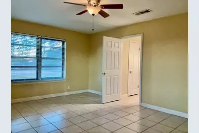 418 Sunset Drive, Georgetown, TX 78628 - Photo 15