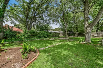 2505 Royal Lytham Drive, Austin, TX 78747 - Photo 21