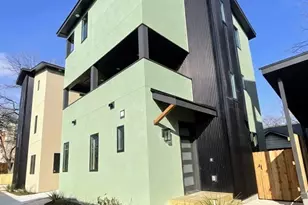 2818 E 22nd St, Austin, TX 78722 - Photo 1