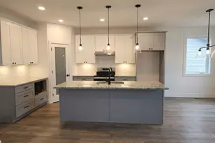 2818 E 22nd St, Austin, TX 78722 - Photo 7