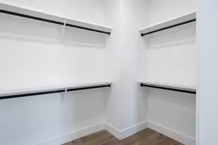 2818 E 22nd St, Austin, TX 78722 - Photo 13