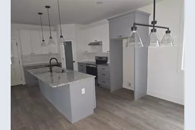 2818 E 22nd Street #2, Austin, TX 78722 - Photo 7