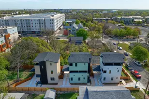 2818 E 22nd St, Austin, TX 78722 - Photo 21