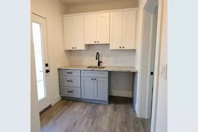 2818 E 22nd Street #2, Austin, TX 78722 - Photo 9