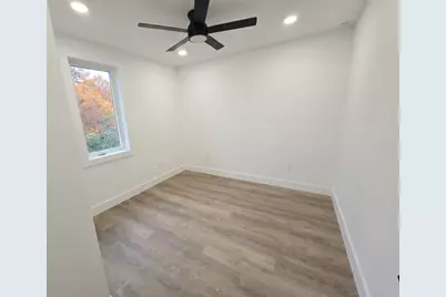 2818 E 22nd Street #2, Austin, TX 78722 - Photo 15