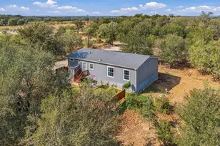 119 Fox Ln, Lockhart, TX 78644 - Photo 31