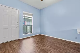 3206 King St, Austin, TX 78705 - Photo 3