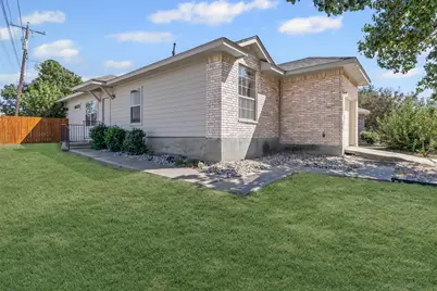 1901 Windy Park Drive, Round Rock, TX 78664 - Photo 11