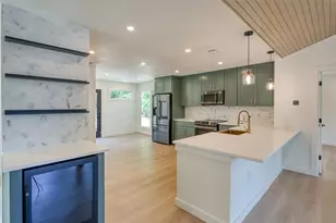 511 Ramble Ln, Austin, TX 78745 - Photo 11