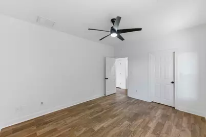 17522 Village Drive, Dripping Springs, TX 78620 - Photo 15