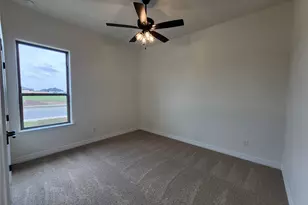 801 Golden Eagle Cv, Salado, TX 76571 - Photo 11