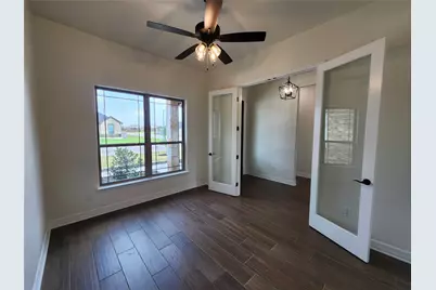 801 Golden Eagle Cove, Salado, TX 76571 - Photo 3