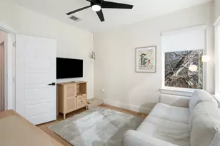 5604 Samuel Huston Ave, Austin, TX 78721 - Photo 25