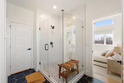 5604 Samuel Huston Avenue #2, Austin, TX 78721 - Photo 19