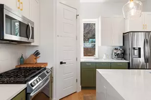 5604 Samuel Huston Ave, Austin, TX 78721 - Photo 11