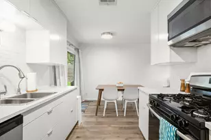 6701 Aries Ln, Austin, TX 78724 - Photo 9