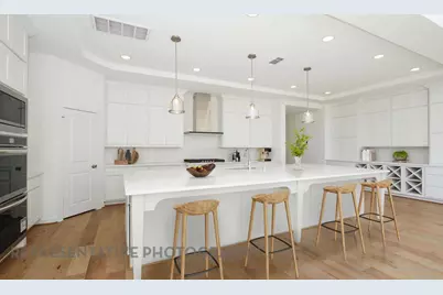 108 Ribera Drive, Liberty Hill, TX 78642 - Photo 3