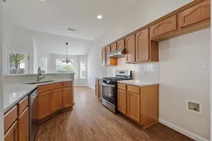 15210 Mimebark Way, Austin, TX 78724 - Photo 11
