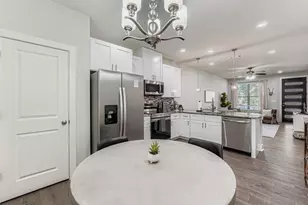 18803 Hogan Cir, Point Venture, TX 78645 - Photo 11