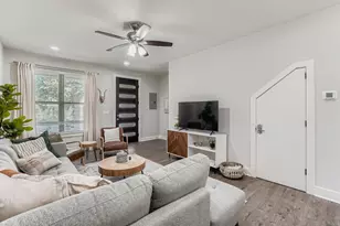 18803 Hogan Cir, Point Venture, TX 78645 - Photo 3