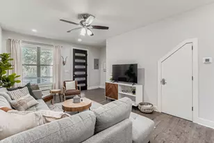 18803 Hogan Cir, Point Venture, TX 78645 - Photo 3