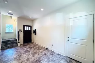 2716 Halcyon Dr, Austin, TX 78702 - Photo 15