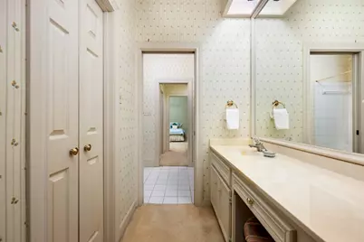 52 Club Estates Parkway, The Hills, TX 78738 - Photo 33