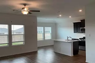 203 Arnage Dr, Hutto, TX 78634 - Photo 3