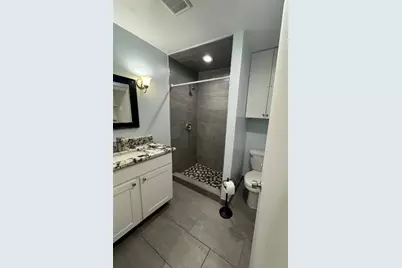 1705 Holly Street, Austin, TX 78702 - Photo 5