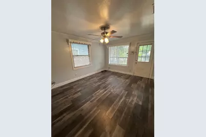 1705 Holly Street, Austin, TX 78702 - Photo 3