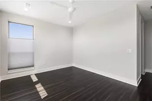 2702 Crest Ave, Austin, TX 78702 - Photo 19