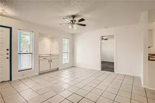 905 & 907 Chisholm Cove, Round Rock, TX 78681 - Photo 3
