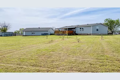 114 Thomas Park Drive, Hutto, TX 78634 - Photo 27