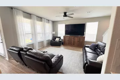 112 Tranchet Drive, Georgetown, TX 78626 - Photo 9