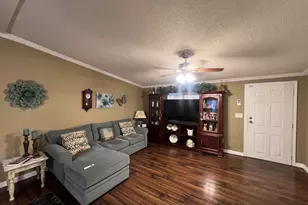356 River Bend Dr, New Braunfels, TX 78130 - Photo 11