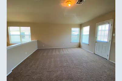 218 Jennifer Lane, Bastrop, TX 78602 - Photo 5