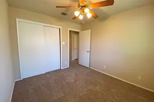 218 Jennifer Ln, Bastrop, TX 78602 - Photo 23