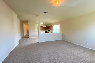218 Jennifer Ln, Bastrop, TX 78602 - Photo 3