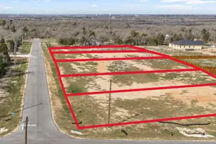 362 La Selva Dr, Elgin, TX 78621 - Photo 1