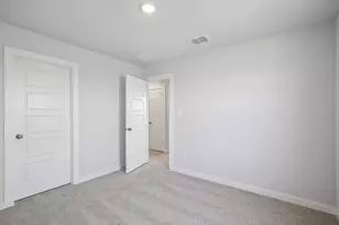 5420 San Pietro Dr, Austin, TX 78747 - Photo 35