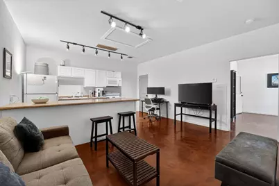 2401 De Soto Drive, Austin, TX 78733 - Photo 9