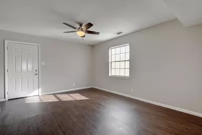 303 W 40th Street #101, Austin, TX 78751 - Photo 5